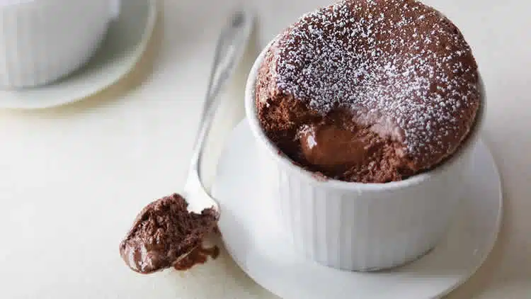 Soufflé au chocolat facile