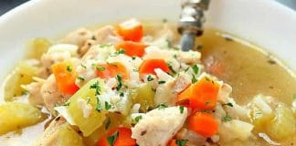 Soupe de poulet riz et légumes