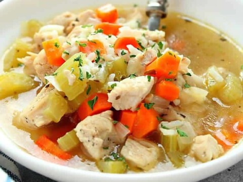 Soupe de poulet riz et légumes