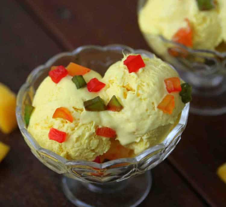 Glace de mangue fait maison