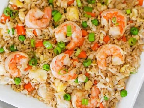 Riz aux crevettes et légumes