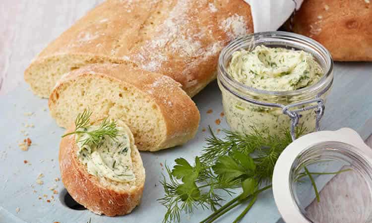 Beurre aux herbes au thermomix