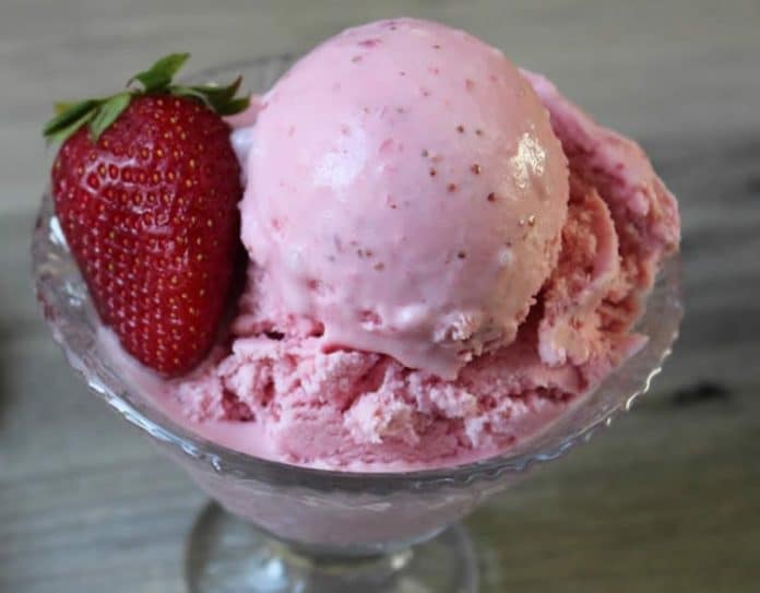 Glace à la fraise facile au thermomix