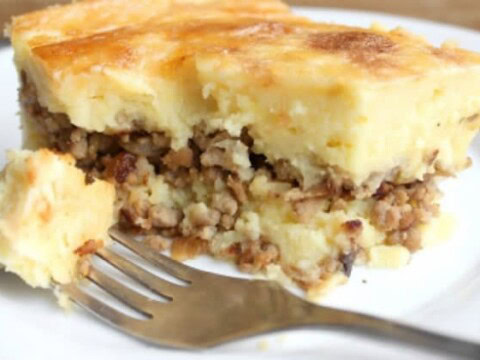 Gratin de pommes de terre et viande hachée