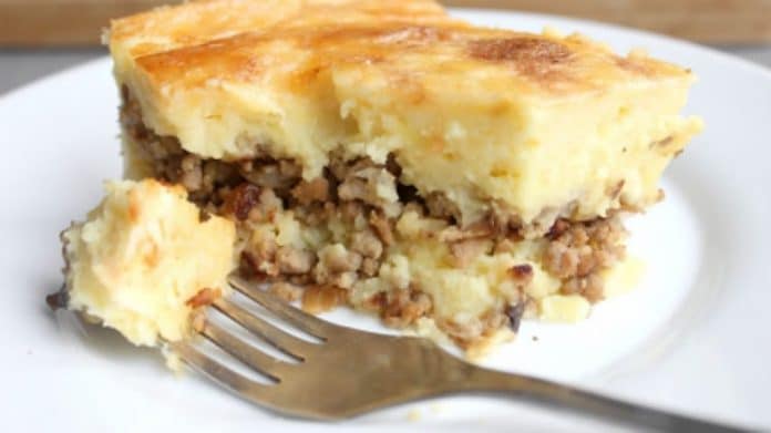 Gratin de pommes de terre et viande hachée