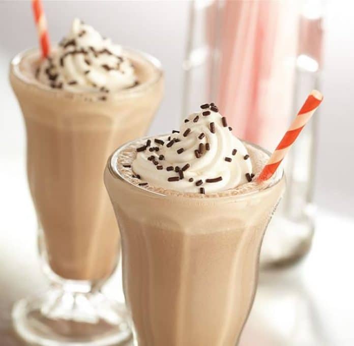 Milkshake chocolat au thermomix pour dessert ou collation.