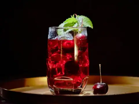 Cocktail à la vodka et cerises
