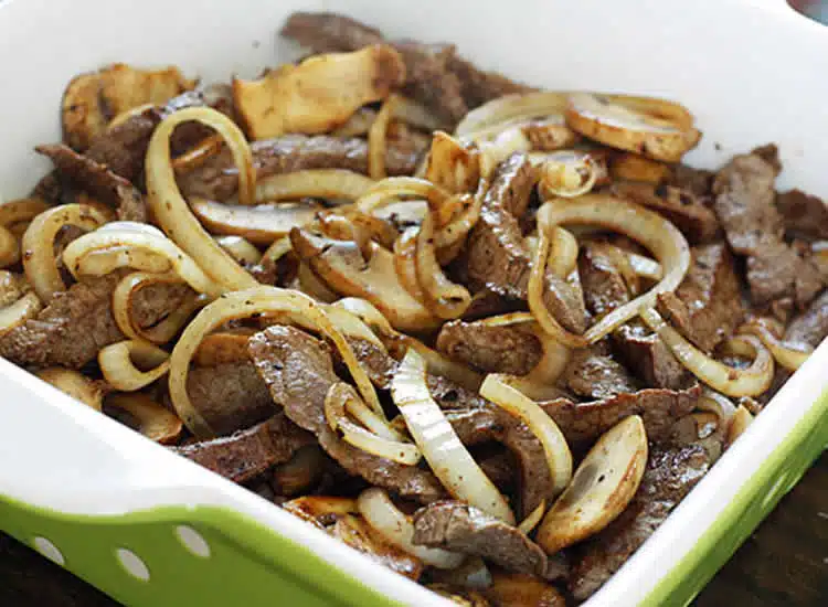Bœuf aux oignons et champignons au cookeo
