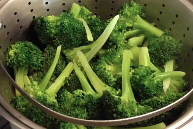 Cuisson de brocoli au cookeo