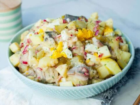 Salade de pommes de terre aux harengs