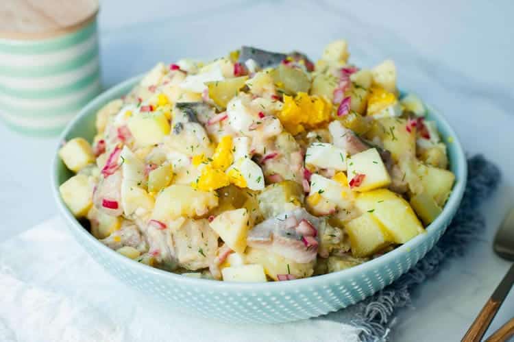 Salade de pommes de terre aux harengs