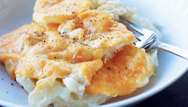 Gratin de pommes de terre au cheddar