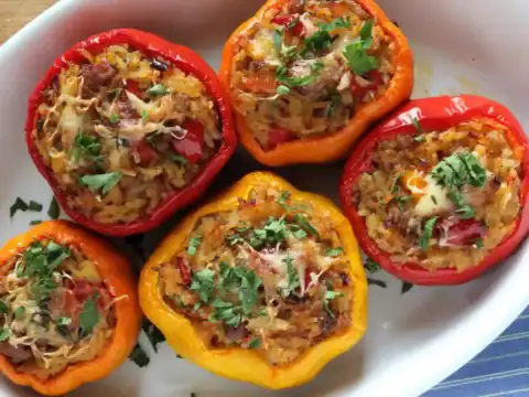 poivrons farcis avec poulet au Cookeo