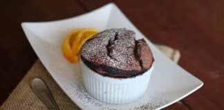 Soufflé au chocolat noir