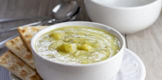 Soupe de céleri et pommes de terre