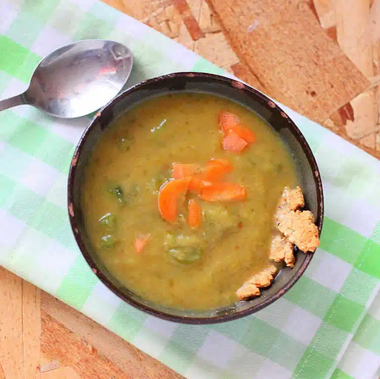 Soupe de pommes de terre et carottes