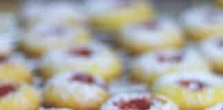 Biscuits à la confiture de fraise