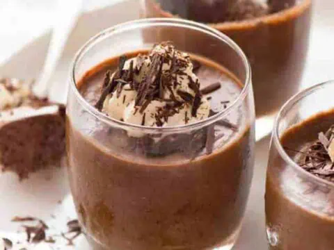 Mousse au chocolat en verrines