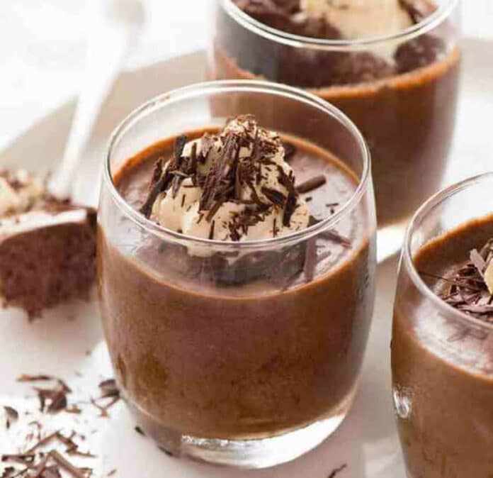 Mousse au chocolat en verrines