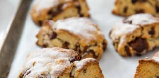 Scones à la crème et chocolat au lait