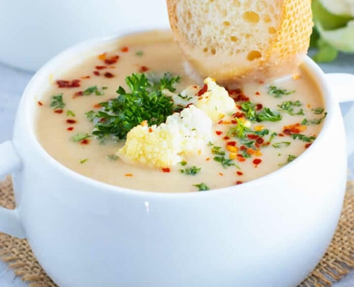 Soupe de chou fleur au fromage