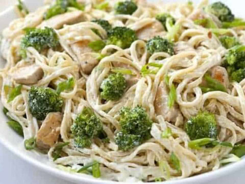 Spaghettis poulet et brocoli au cookeo