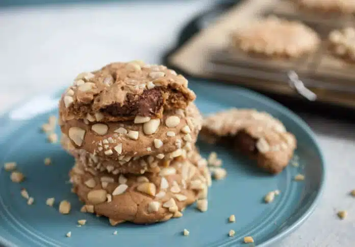 Cookies aux amandes fourrés de nutella