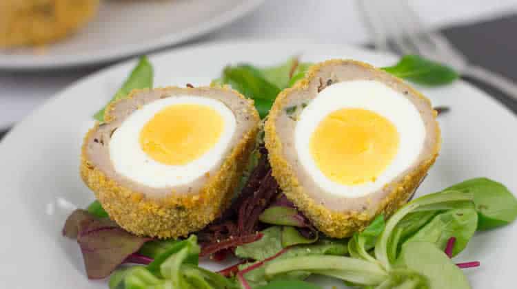 Oeufs écossais au four