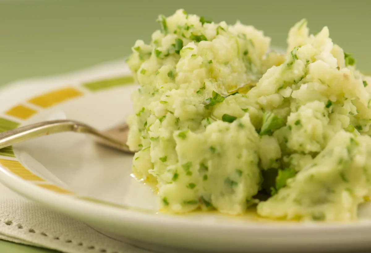 Purée de pommes de terre aux herbes