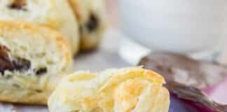 Gâteau fourré au chocolat nutella
