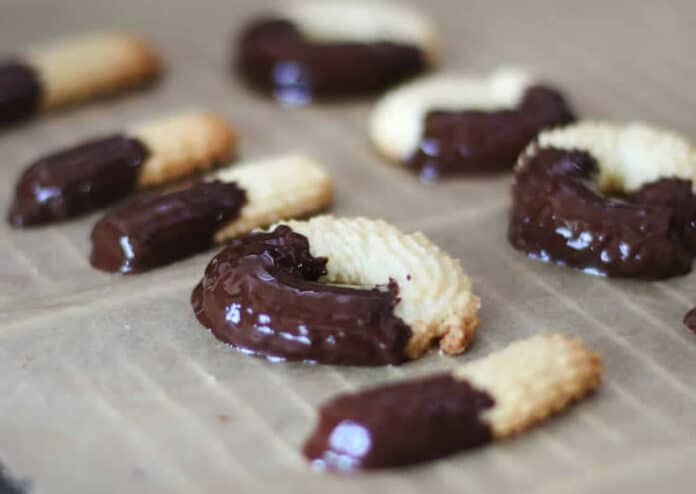 Biscuits nature au chocolat au thermomix