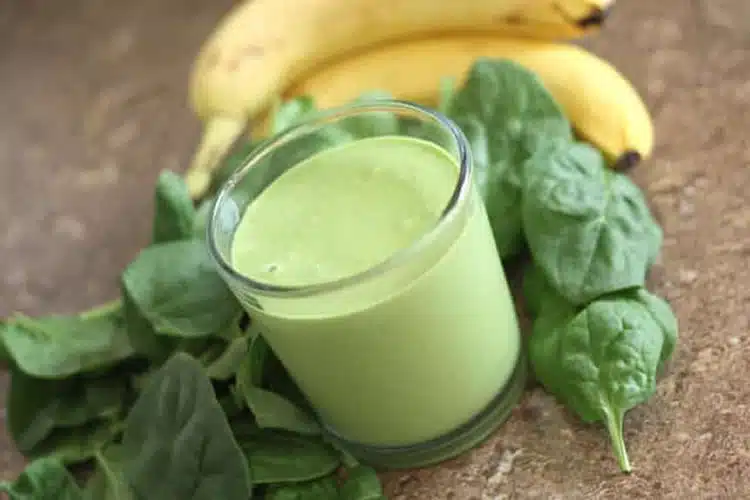 Jus detox bananes épinards