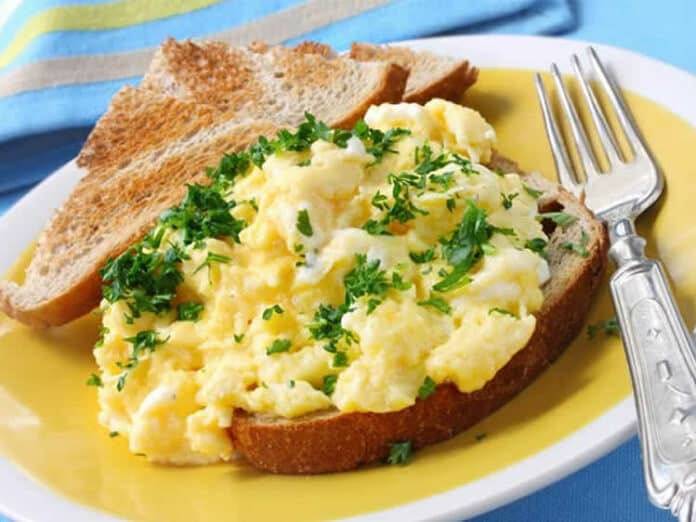 Omelette aux fines herbes au cookeo