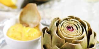 Artichauts à la sauce moutarde