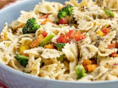 Salade de pâtes froide d'été