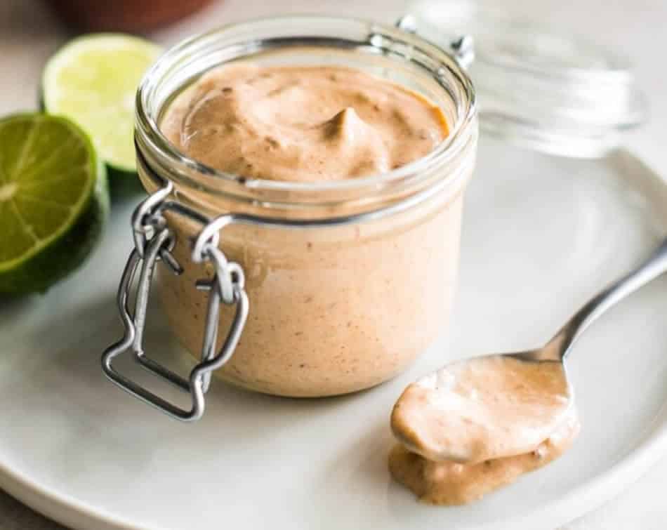 Sauce chipotle fait maison pour vos plats.