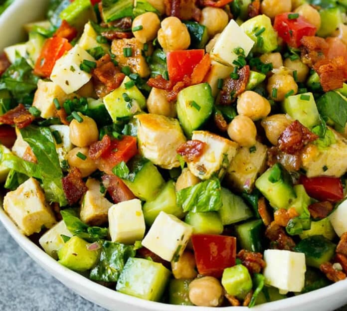 Salade de poulet pour l'été