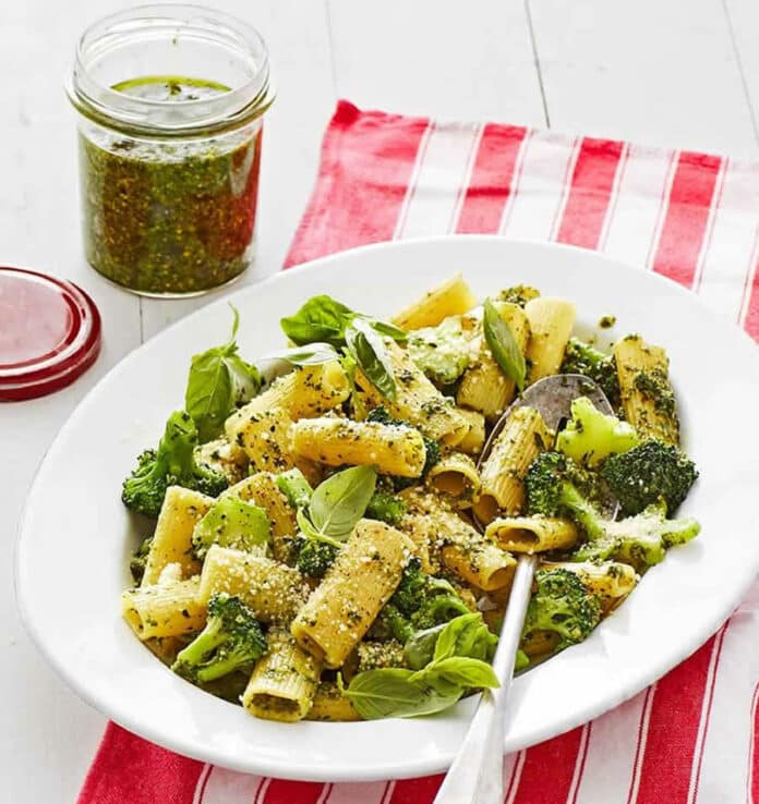 Pâtes au brocoli et pesto au thermomix