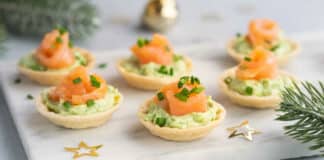 aperitif-d-avocat-et-saumon-fume