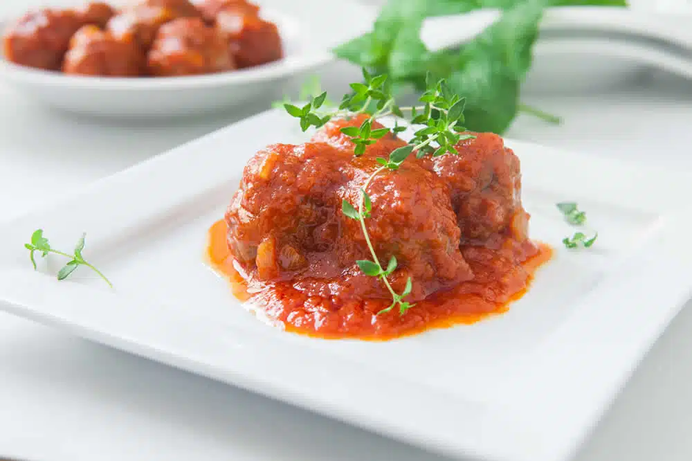 Boulettes de viande à la sauce tomate