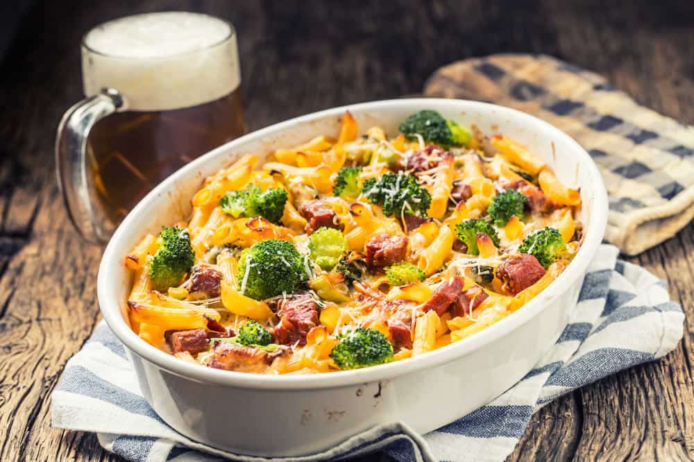 Gratin des pâtes au brocoli et saucisse