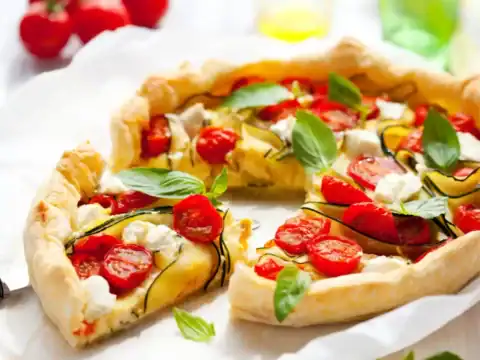 quiche aux courgettes et tomates