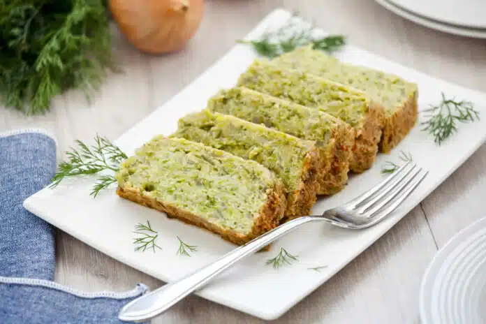 Gâteau sucré aux courgettes