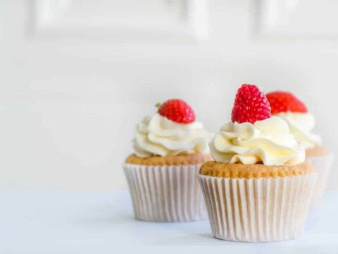 Comment faire des cupcakes avec glaçage