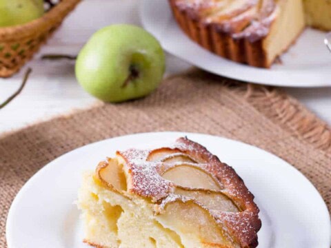 Délicieux gâteau aux poires