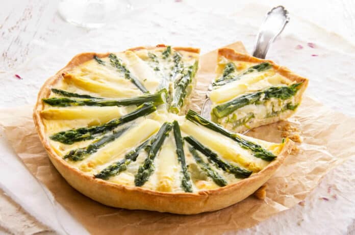 quiche aux asperges et parmesan