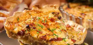 Quiche lorraine avec bacon et fromage