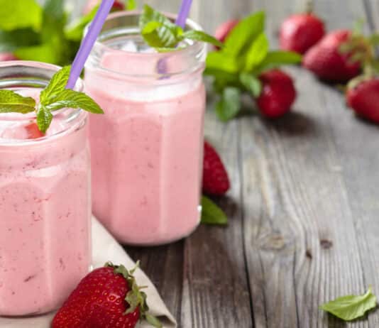 Comment faire un vrai milkshake à la fraise