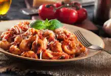 Tortellini avec sauce tomate et parmesan