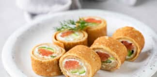 Crêpe fourrée au saumon avec fromage
